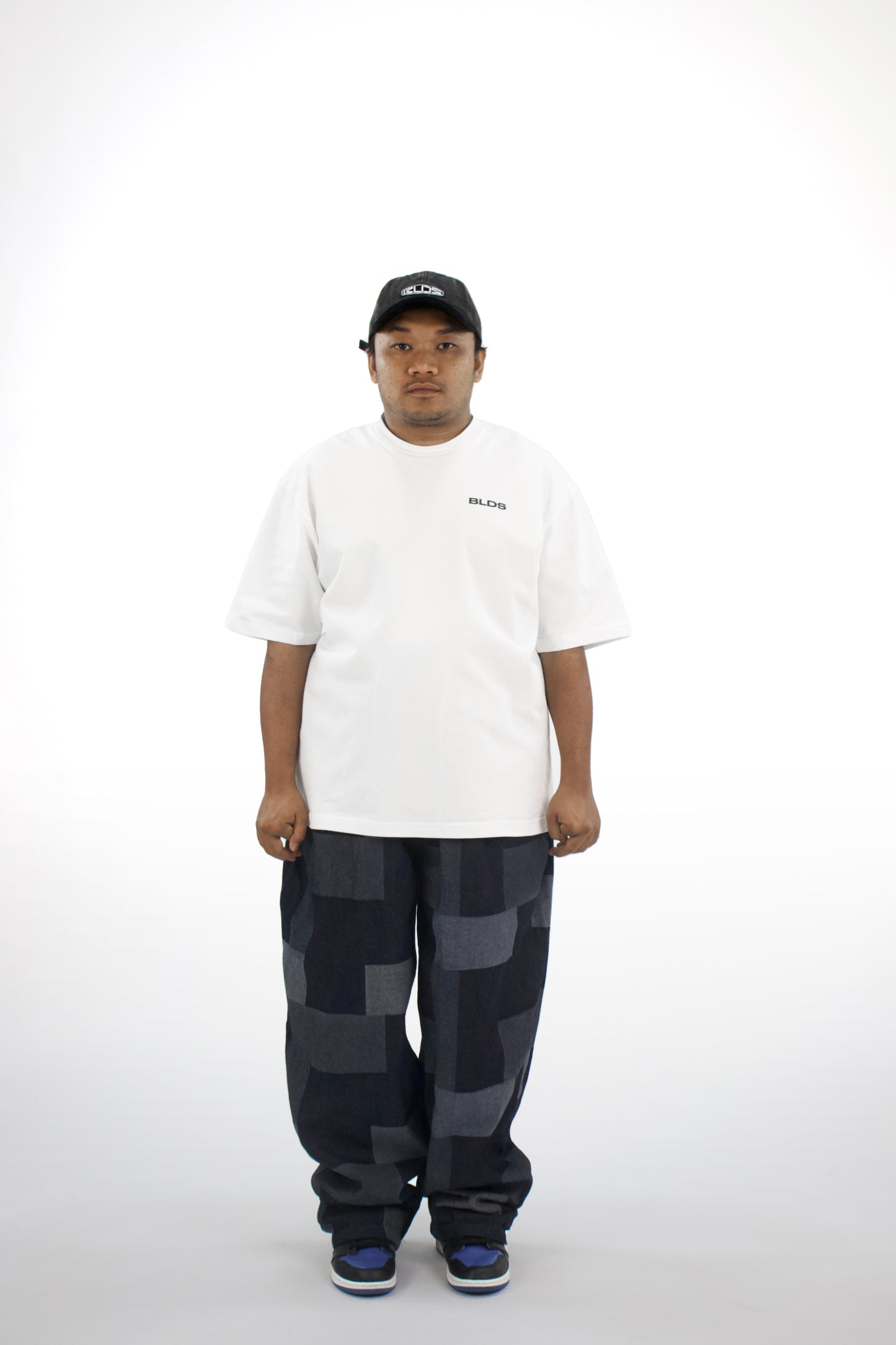 LOGO TEE WHITE