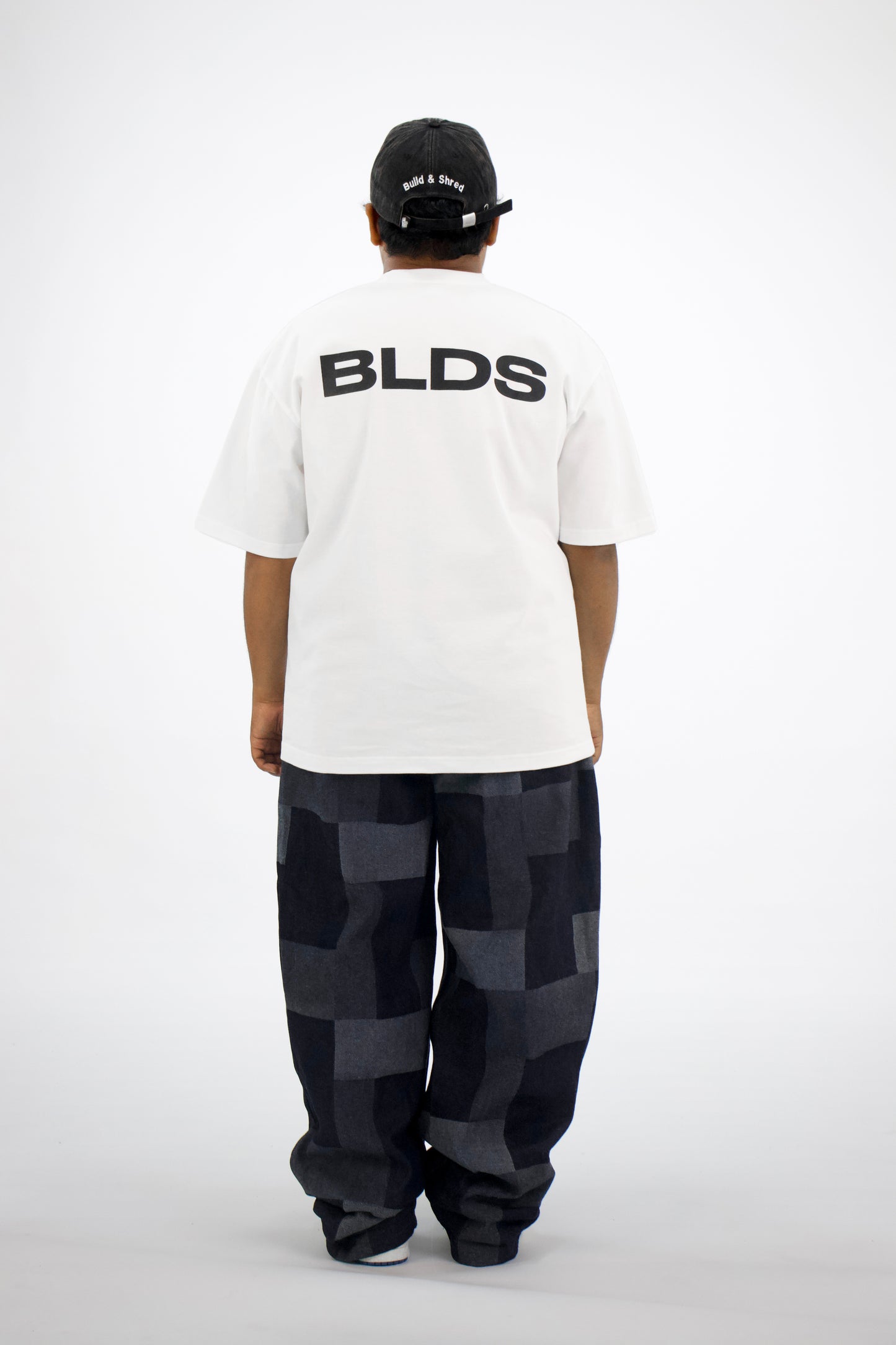 LOGO TEE WHITE